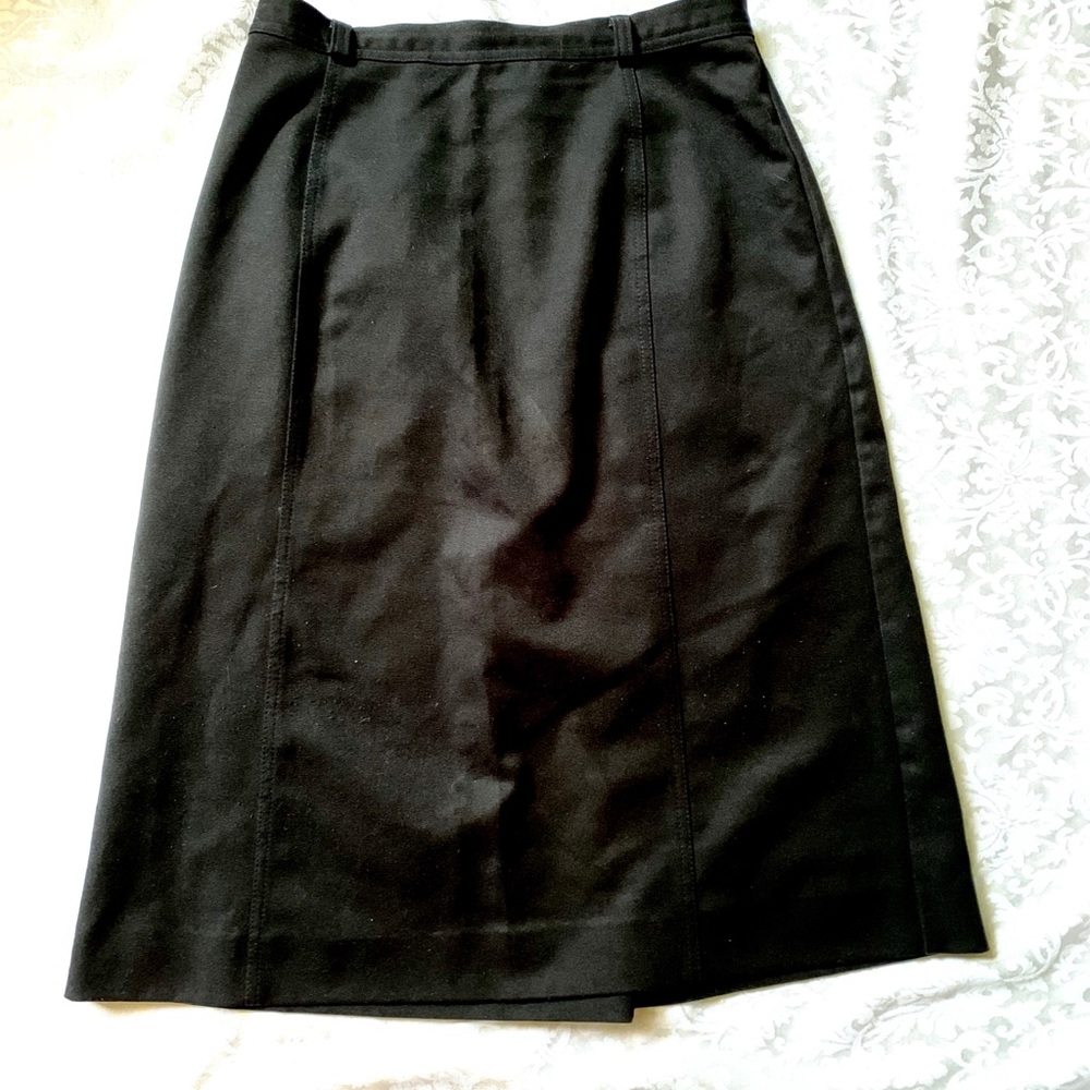 Formal skirt